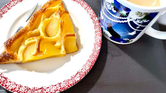 連休最終日の朝は