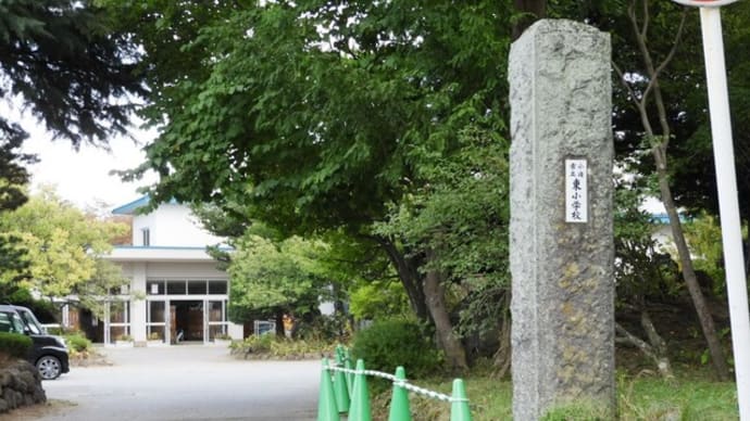 0061-長野県小諸市立東小学校の金次郎郎像