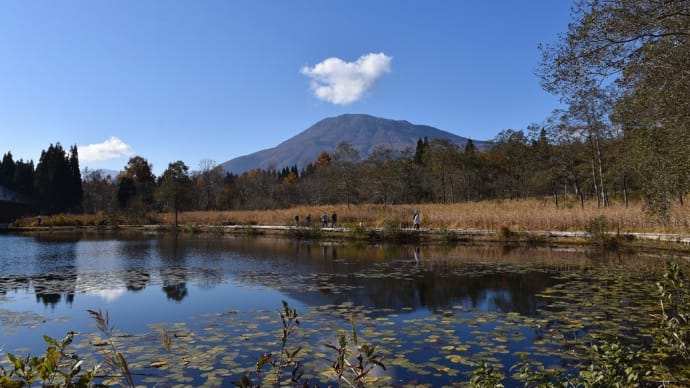 もみじ狩り 新潟県妙高山周辺 ぶらっと妙高山麓(6)手打ちそば 芭蕉苑と妙高山