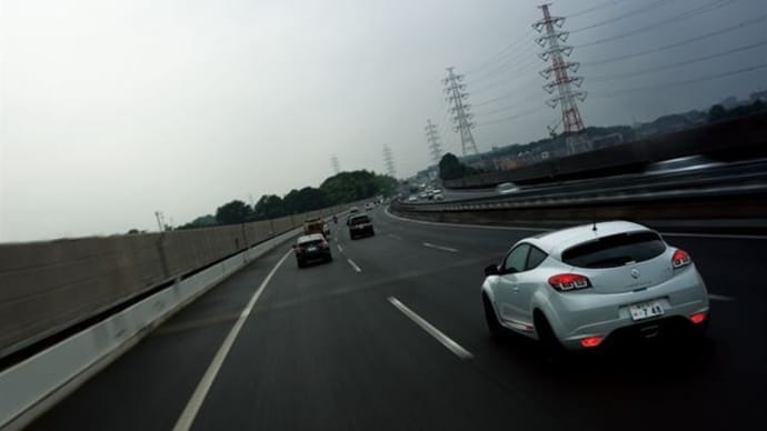 車のラウンジ化