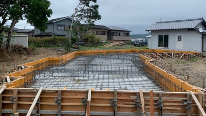 薪ストーブのある平屋