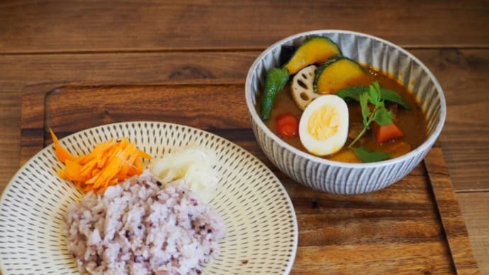 スープカレーの写真。