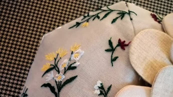 刺繍チュールレース