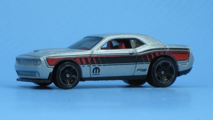 ダッヂ チャレンジャー SRT