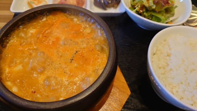 昼はコ゚サリのチーズスンドゥブセット✌(12/21)