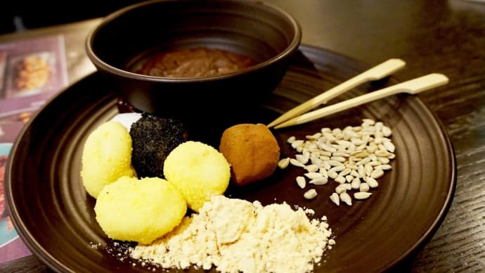 お餅つきで造形あそび【お餅つきで実感した目から鱗とはこのことか!】