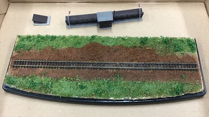 部員活動報告【1年生ジオラマ製作 仮乗降場だった駅を再現してみる③】
