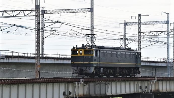 電気機関車 トワ釜 EF65 124