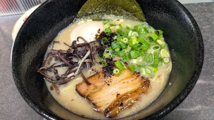 ラーメン麺場五代目@勝田台 なに?!「九州熊本豚骨ラーメン」?! ここの熊本ラーメンははたして?!