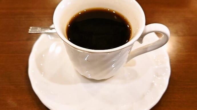 喫茶室ルノアール （新宿明治通り店）でブレンドコーヒー（2023年5月28日）