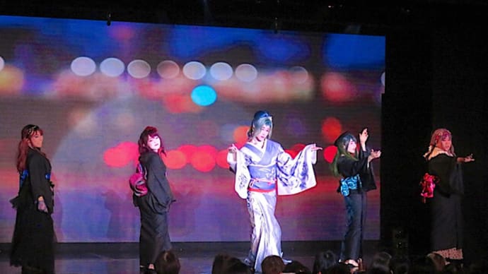 杮落とし公演千穐楽