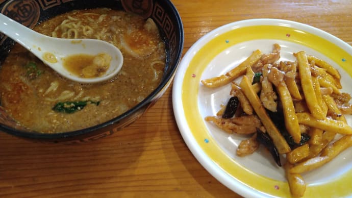 休日の昼食(ジャンファン)