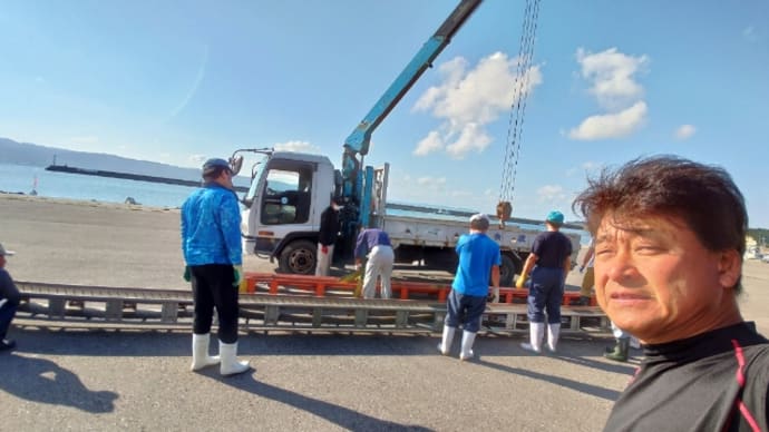 牡蠣の出荷準備