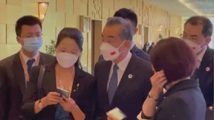 「検討」ばかりの岸田政権　対中外交に募る不安