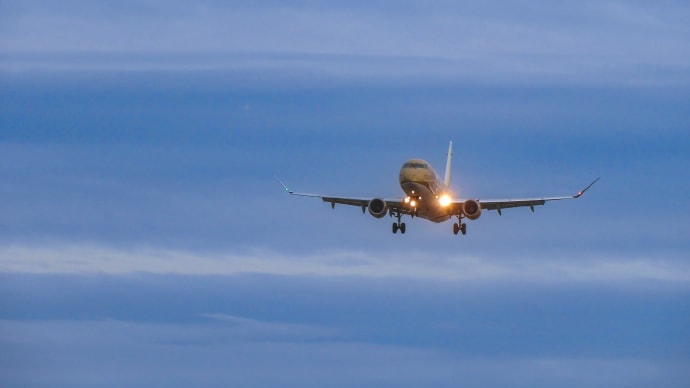 B700 航 空 機 を 撮 る