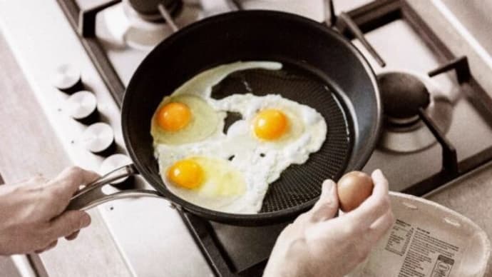 食事から摂取するコレステロールは悪者ではない理由