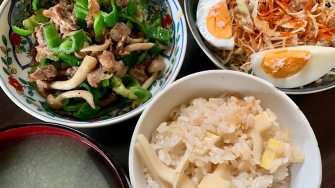 採れたてタケノコで♪タケノコご飯作りました(^_−)−☆