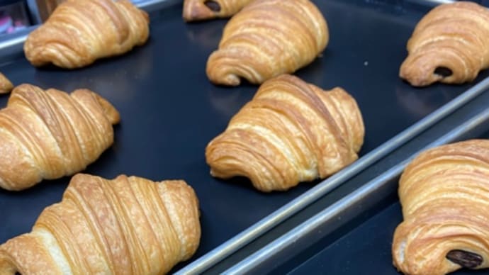 チョコクロワッサン焼きました‼️