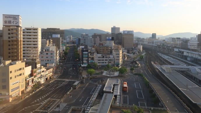岡山駅の朝、寝台特急「サンライズ瀬戸・出雲号」(2024年5月3日)