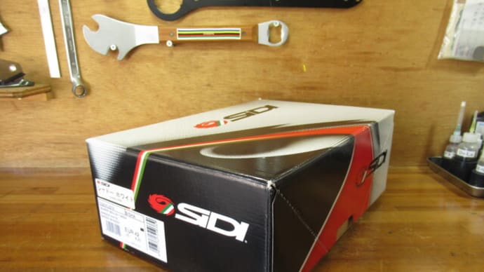 シューズ SIDI GENIUS7 MEGA EUR42