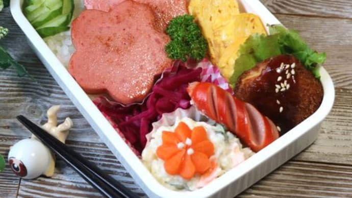花ソーセージと玉子焼きには白だし!