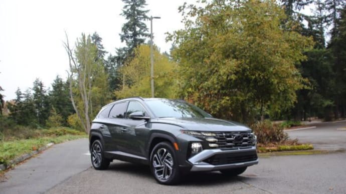 ハイブリッドSUVはどっちが買い トヨタ RAV4と現代ツーソン徹底比較