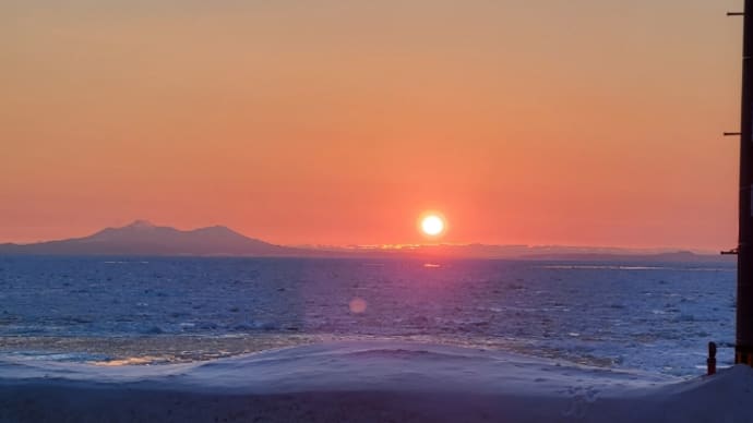 羅臼アポロ石油です！流氷すごいよ(^-^)v