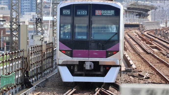 東京メトロ08系08-103F
