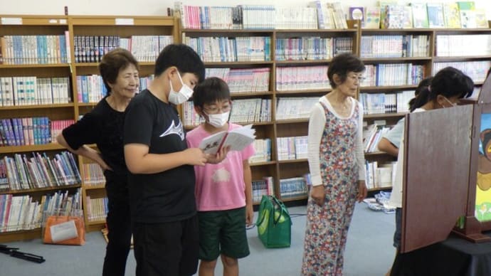 モチモチの木さんによる紙芝居の読み聞かせ