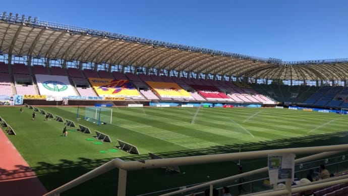 サッカー観戦とマーボー焼きそば