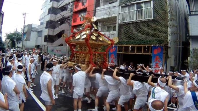 2023年 6月 3日(土)の「素盞雄神社」の「天王祭」の本社神輿渡御(2)