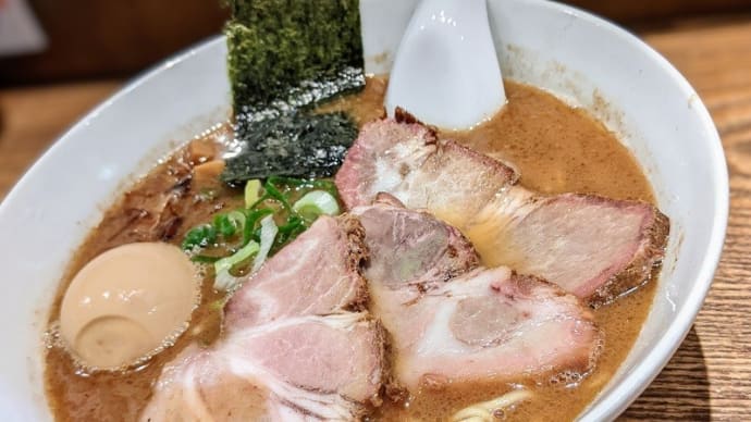金沢文庫 中華そば うめや 特製うめやそば並