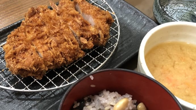 【伊賀市】モクモク手づくりファームでお昼ごはん☆「厚切りロースとんかつ膳」(農村料理の店もくもく)