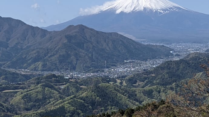 高川山