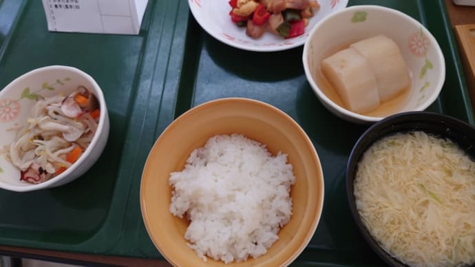 12月7日パパさん、転院\(^o^)/病院食は鶏のカシューナッツ炒め