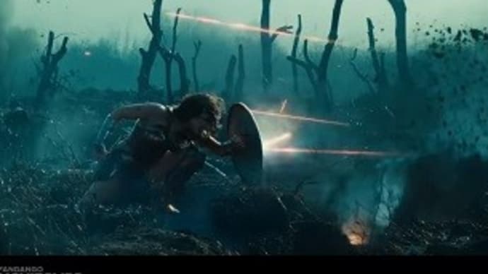 ワンダーウーマン~DCコミックのアメリカン・ヒーローも健在だ! ドイツ陣地を突破するシーン、カッコ良すぎる!(動画あり)
