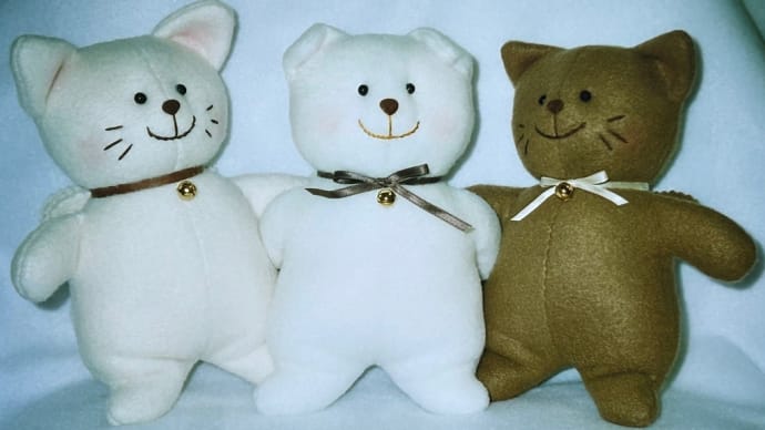 ぬいぐるみ作品・・・「天使猫」と「天使犬」→同じ型紙で作れるよ〜(o^^o)