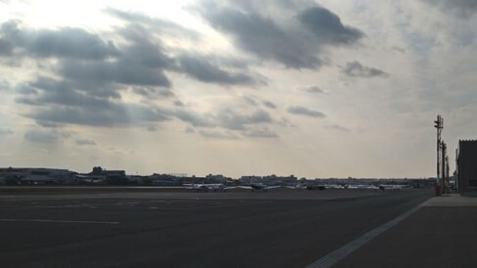 八尾空港