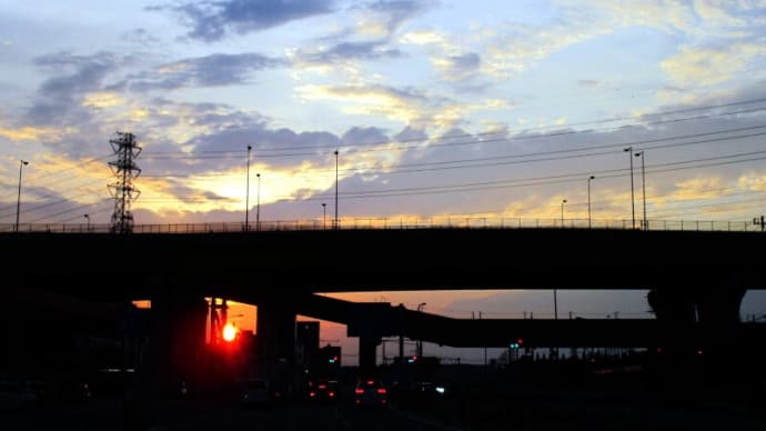 06月19日 夕陽を見ながら歩きました。
