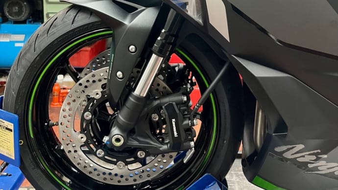 2023/7/24◆お待たせしました！新型「ZX-4R/SE」入荷ですっ！