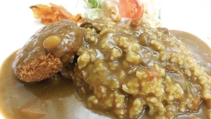 べにづる ‘メンチカレー定食’