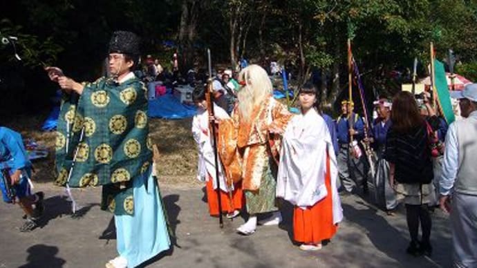 荒川神社 小芋祭り 神輿渡御