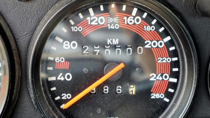 ポルシェ911(930)、走行距離27万km突破!