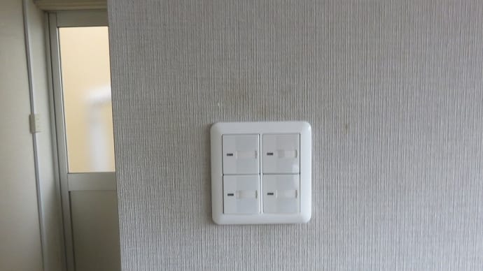 東京都:墨田区立花にて、既存スイッチ&コンセント類を複数交換