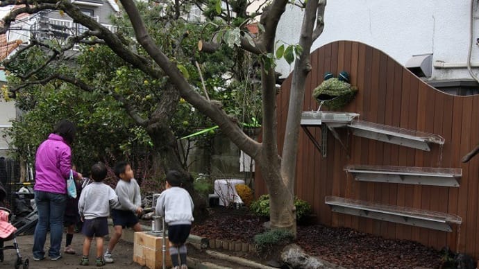 幼稚園にトピアリー