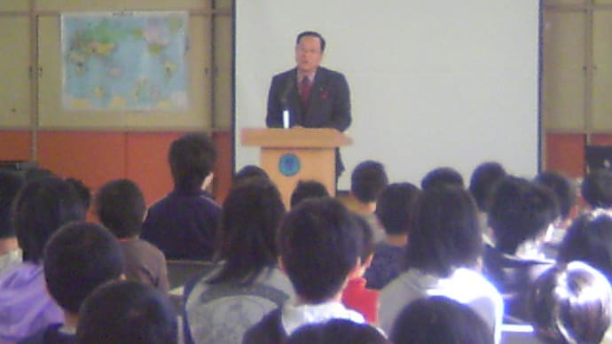立川科学教育センター閉講式に出席して思ったこと..。市長も挨拶に来る。
