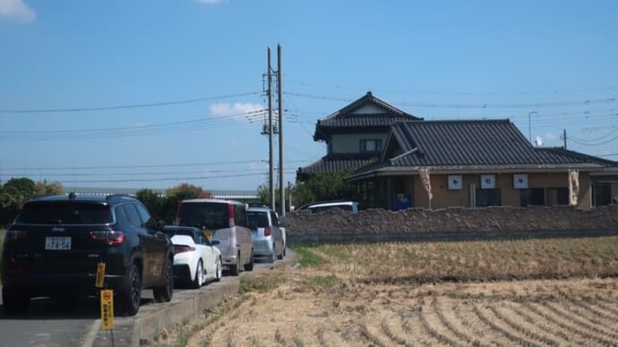孤独のグルメに出たんですって♪