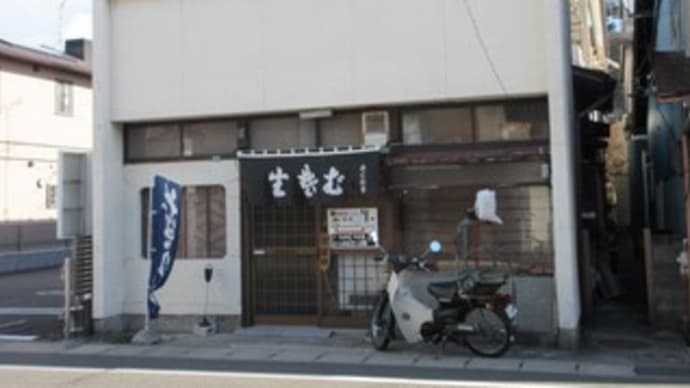 「そば処さくら井(さくら井そば屋)」、冬季限定あんかけうどんとボリュームあるそば天重