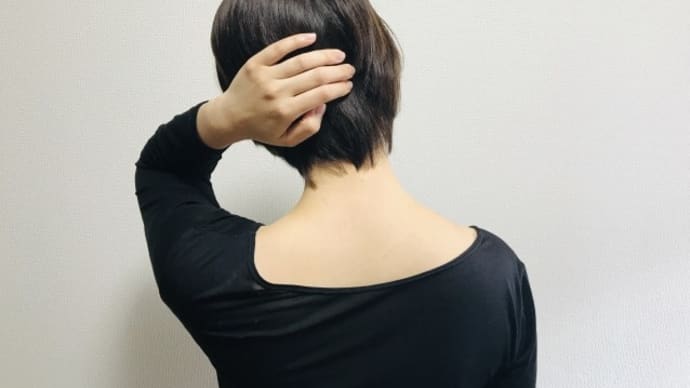 後頭部の頭痛に効くツボ