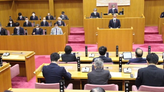 日田市議会、議会開会日。